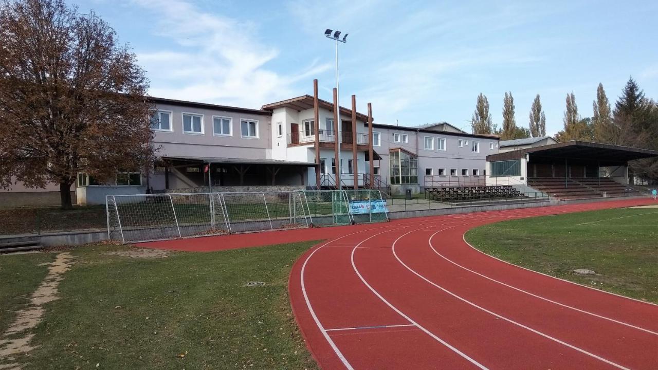 Penzion Athena - Sportovni Areal Nova Vcelnice Exterior photo